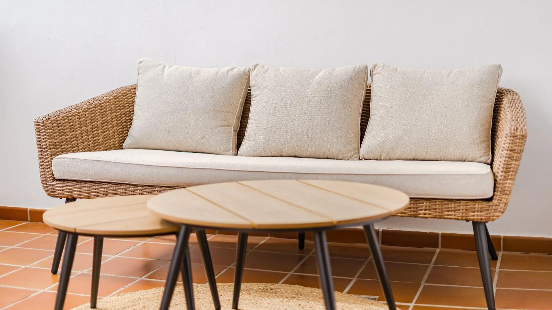 Ocean Walk Victoria Court 2 Modern Apartment With Terrace, Heated Pool, Netflix Los Cristianos  Španělsko